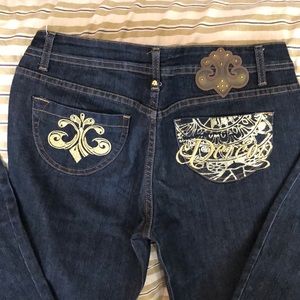 Dereon Jeans